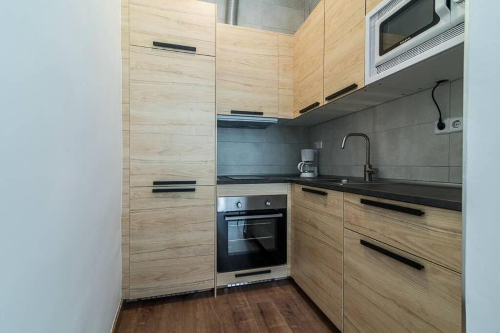 #15PIN-1 Apartamento de un dormitorio en Tetuán Madrid Esterno foto