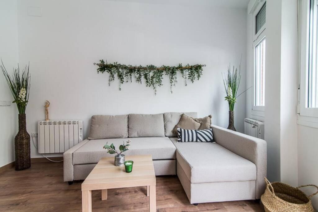 #15PIN-1 Apartamento de un dormitorio en Tetuán Madrid Esterno foto