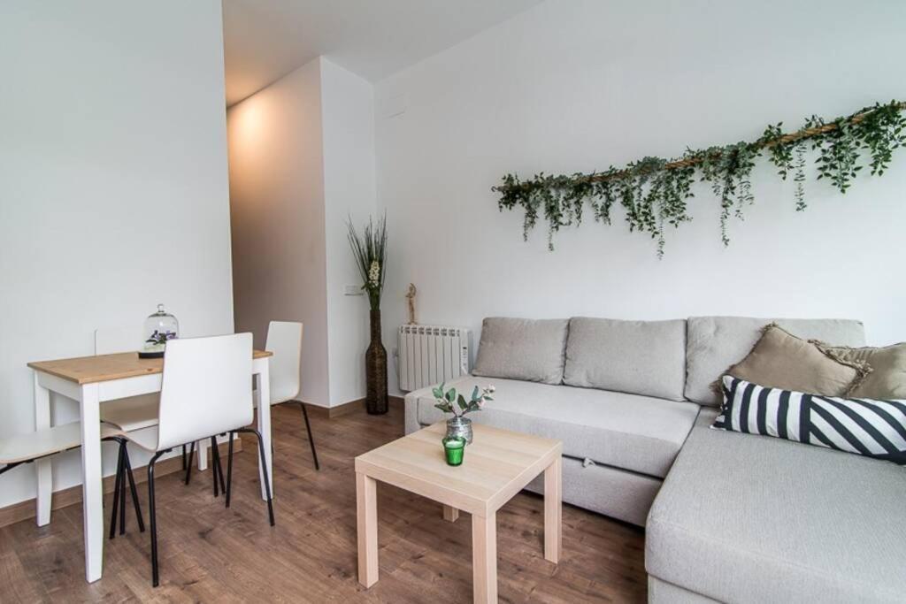 #15PIN-1 Apartamento de un dormitorio en Tetuán Madrid Esterno foto