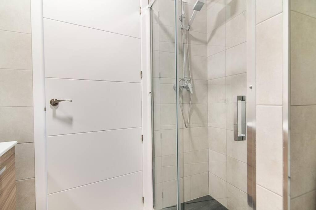 #15PIN-1 Apartamento de un dormitorio en Tetuán Madrid Esterno foto